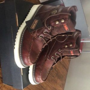 Palmerton rust colored boots…wore them to try to break in, size 9